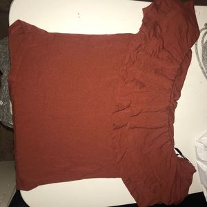 Off shoulder shirt